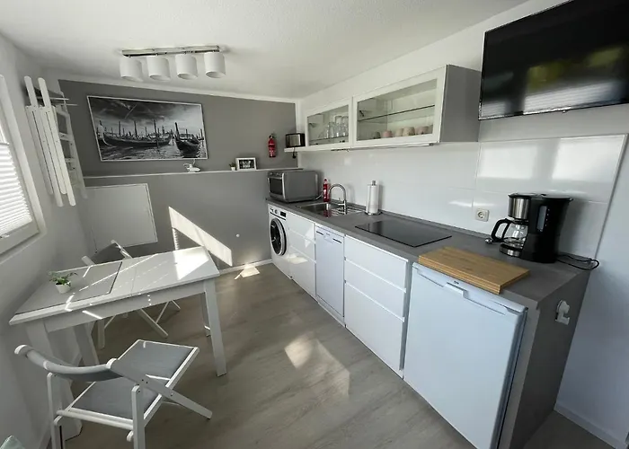 Casalino Di Anna 2 *